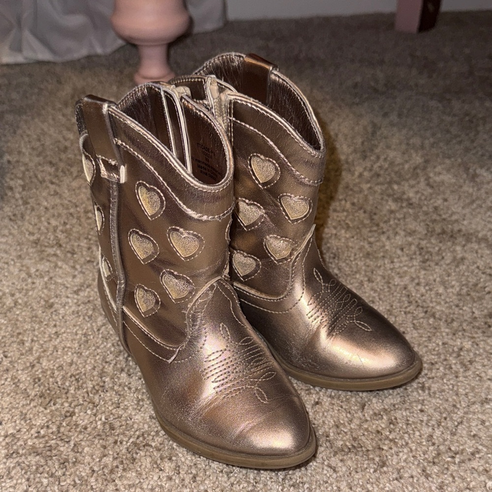Tucker+Tate boots